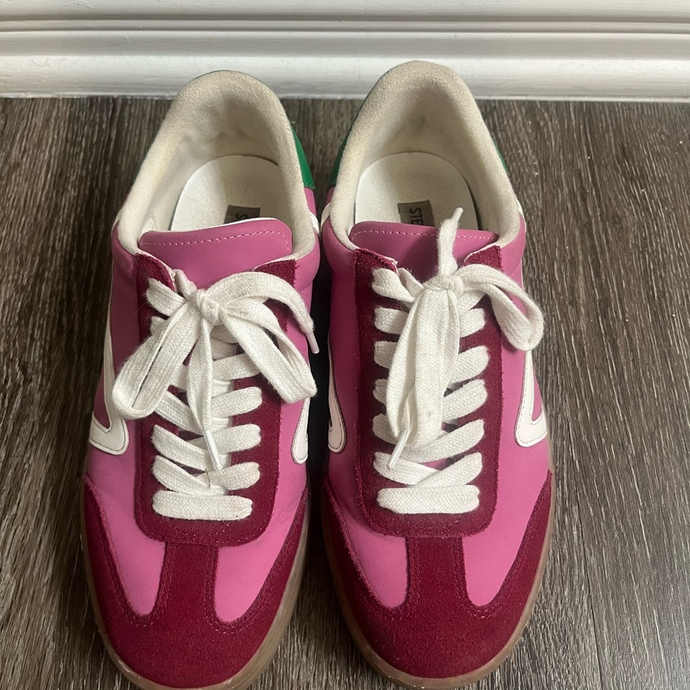 Steve Madden Pink and Burgundy Sneakers